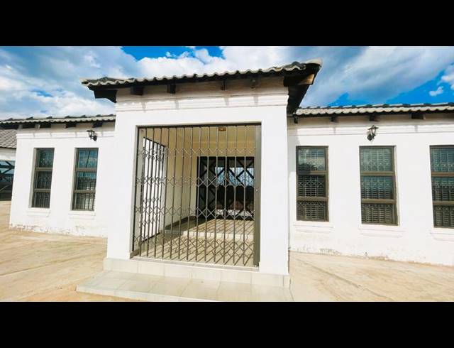 4 BEDROOM HOUSE FOR SALE IN MANKWENG